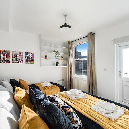 Appartamento Boutique Central Hackney Abode - Balcony - Sleeps 6 Londra Esterno foto